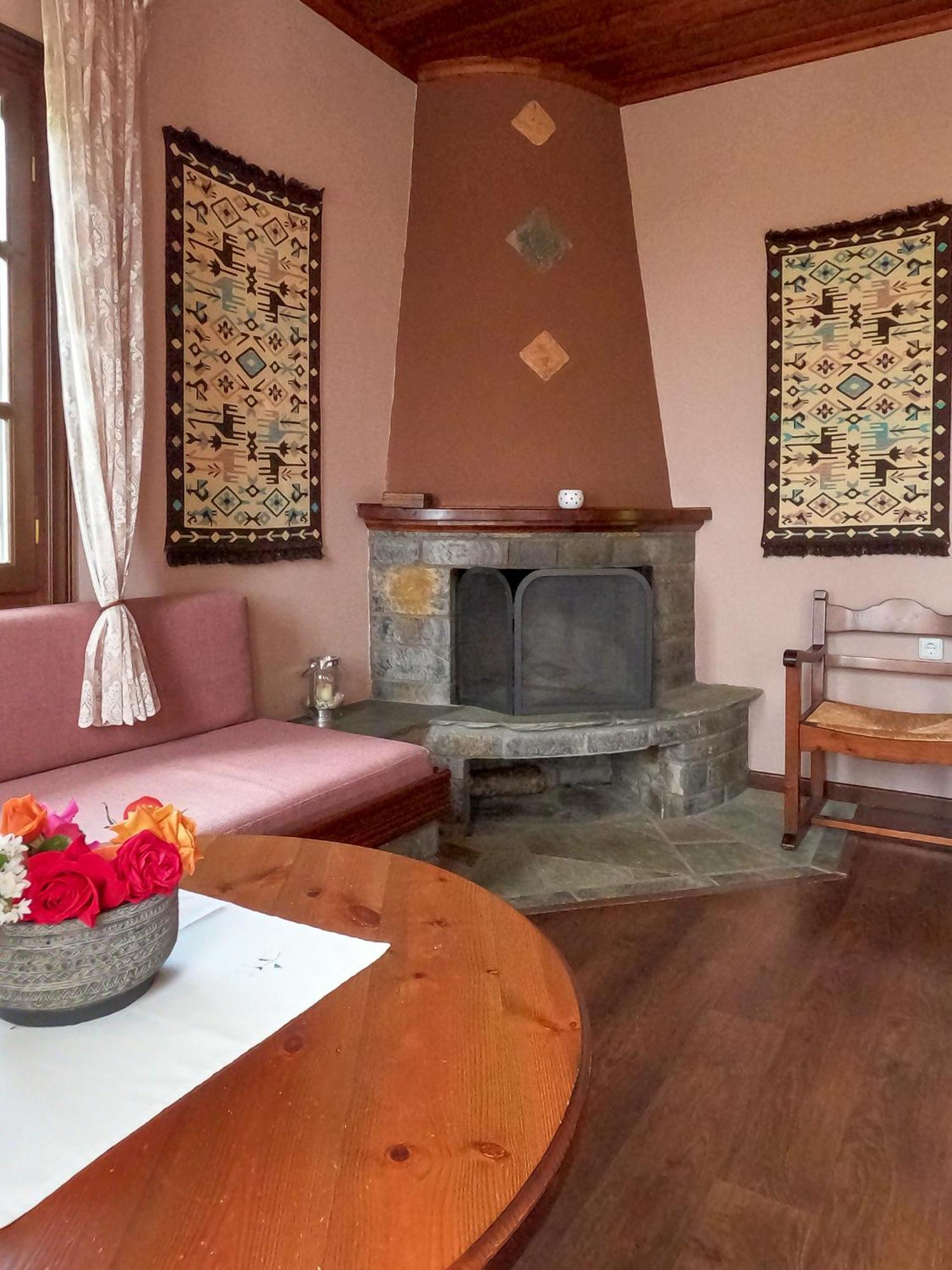 Amalthia Traditional Guesthouse Tsagkarada Habitación foto